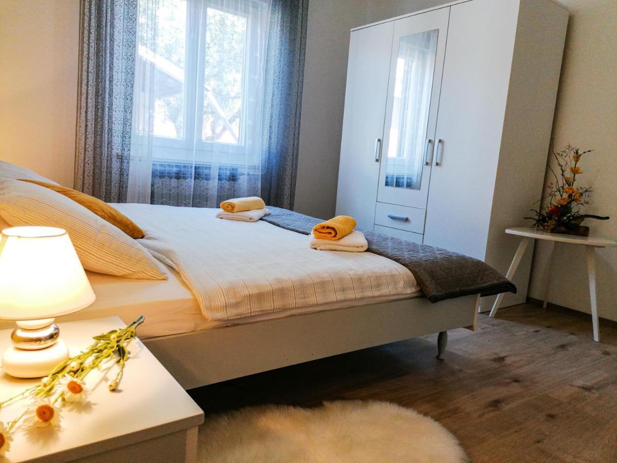 Apartments Relax Rovinj Bagian luar foto
