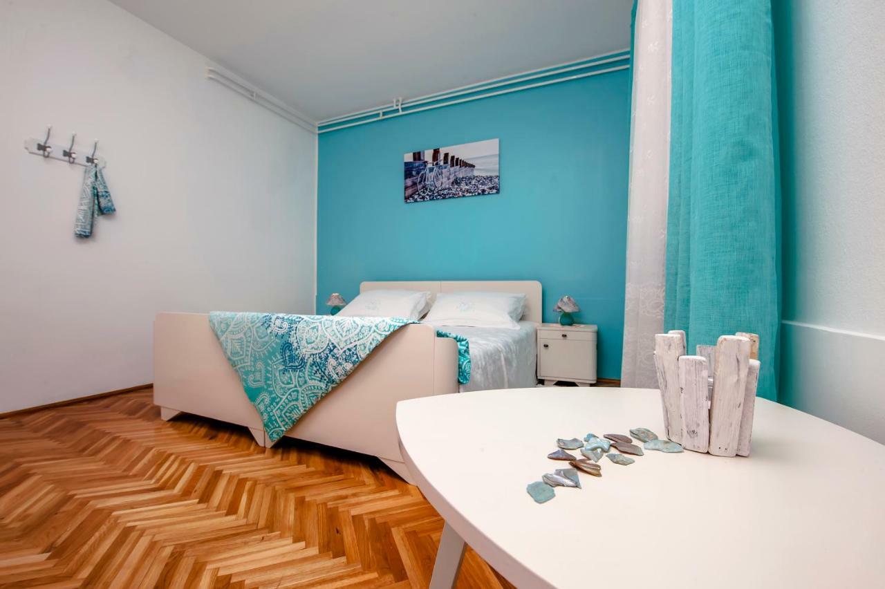 Apartments Relax Rovinj Bagian luar foto